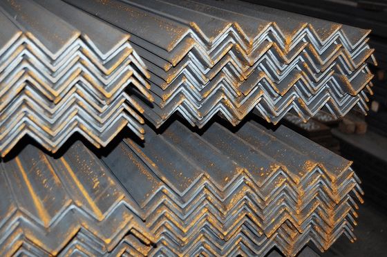 Profili di acciaio Ms Angel laminati a caldo con primo e tolleranza ± 1% Q235/Q345/SS400/ST37-2/ST52/Q420/Q460/S235JR/S275JR/S355JR