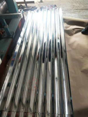 BS Standard GI lamiera di acciaio metallico ondulato per la competitività nei materiali di costruzione metallici