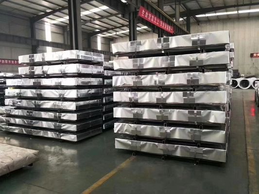 Fogli di copertura galvanizzati a spangola regolare SGCC SPCC SECC 0.12mm 0.35mm Spessore 0.1mm 1mm Spessore GI Fogli ondulati per il tetto