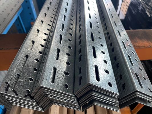 Grandi dimensioni infrastrutture importanti e costruzioni industriali pesanti barre di acciaio a angolo uguale 100x100x10 mm con tolleranza ± 1%