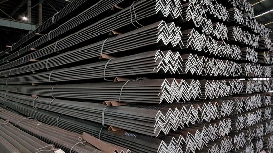 40x5mm 6m 12m ASTM A36 Q235 GB 20x4mm Bar angolare di acciaio laminato a caldo per S235JR/S275JR/S355JR in Q235/Q345/SS400/ST37-2/ST52