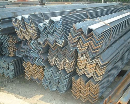 Q235/Q345/SS400/ST37-2/ST52/Q420/Q460/S235JR/S275JR/S355JR Barra di acciaio angolare laminata a caldo 40x5mm 6m 12m ASTM A36 GB 20x4mm