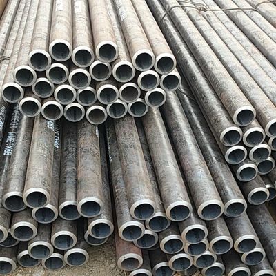 ASTM A106 Sch40 Tubo di tubi in acciaio senza saldatura St37 St52 Tubo di tubi in acciaio senza saldatura tirato a freddo ±1% Tolleranza e certificato di prova di mulino