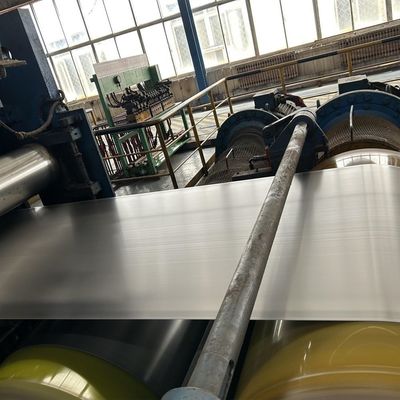 Piastra di acciaio al carbonio non oleato Piastra di acciaio laminata a freddo per pannelli di copertura metallica