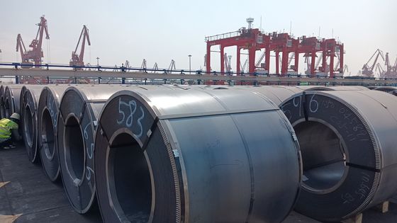 Superficie liscia bobine di piastre a basso tenore di carbonio laminate a caldo e bobine di piastre Q235 con tolleranza ± 1%