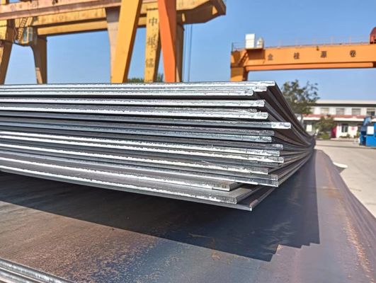 Superficie liscia bobine di piastre a basso tenore di carbonio laminate a caldo e bobine di piastre Q235 con tolleranza ± 1%