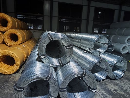 Filato di acciaio inossidabile galvanizzato a caldo da 1,2 mm a 2,0 mm Opzioni per tolleranza esterna a prova di ruggine ± 1% Q195 Q235 Rivestito di zinco