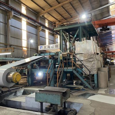 Spessore 0,28-1,6 mm DX51D Color Coated Galvanized Steel Coil Customized Lcoated Steel Coil in RAL Color PPGL PPGI Coils