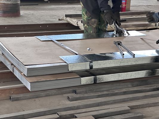 CE Certificato 0,5 mm 0,8 mm Piastra galvanizzata 60 g ASTM A653 G90 Ricambi di attrezzature automobilistiche Piastra GI