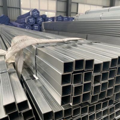 4x4 Inch Heavy-Duty Pre-galvanizzato quadrati tubi di acciaio di grado di acciaio 0,7 mm strato di zinco per tubo di fluido industriale