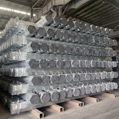 Servizio di lavorazione del decollaggio di lunghezza di 6 m Q195 Q345 Tubo di acciaio galvanizzato ricalcificato per la resistenza alla corrosione