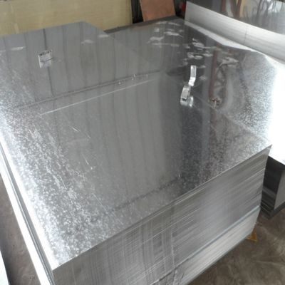 Standard Z40 1250 mm e 1500 mm bobina di acciaio galvanizzato laminata a caldo competitiva con servizio di decollatura incluso