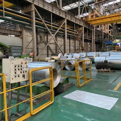 Standard Z40 1250 mm e 1500 mm bobina di acciaio galvanizzato laminata a caldo competitiva con servizio di decollatura incluso