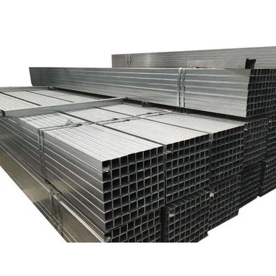 ASTM Gr60 A36 Q235 Q355 1045 Sch40 Forma di sezione quadrata tubo di acciaio al carbonio laminato a caldo con protezione leggermente oliata
