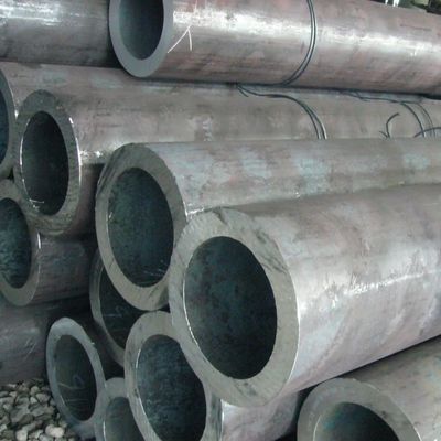 Tubo in acciaio al carbonio senza cuciture per materiali da costruzione e ingegneria edile Lunghezza 6,4 M Diametro esterno 21,3 1420 m